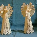 Musical angels (flute and violin)