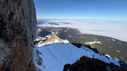 0D801509-6F70-4A76-BDBC-0C6DE228D700 4 5005 c