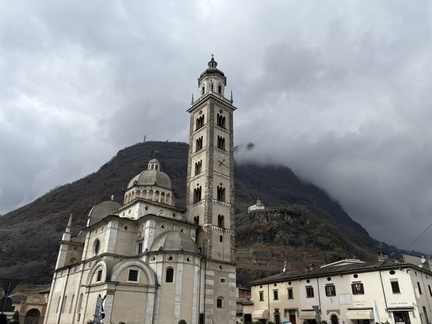 5EB61893-D6F2-4A79-B8A1-5CC2A1D59ABE 1 105 c