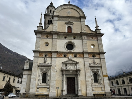 2D29C2B7-8B62-4BC4-A017-8940FDE8EDD0 1 105 c