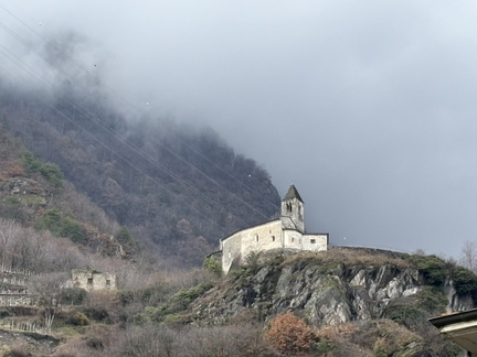 C78D3CD8-4235-4423-A1B0-CA06A3C813AB 1 105 c