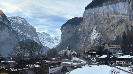 0AAFF67F-CCD4-40C7-A5F6-ED1A69494937 4 5005 c