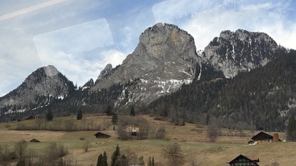 B2D3E9AC-26BE-4379-AA58-2D5BA77807D4 4 5005 c