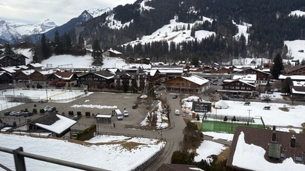 15AA2AB8-0730-46C0-9DD0-57D6C7AC2411 4 5005 c