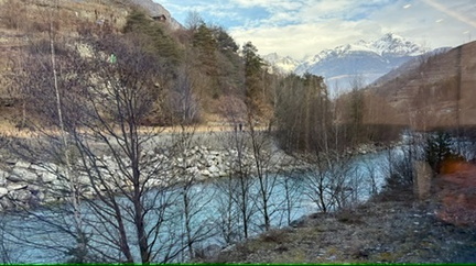 B7F036CC-EB69-4C62-96CE-A6C9CB6EE857 4 5005 c