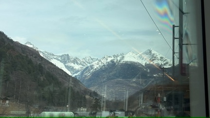 E6DA7092-3BDD-461F-9710-E9EFAFC96885 4 5005 c