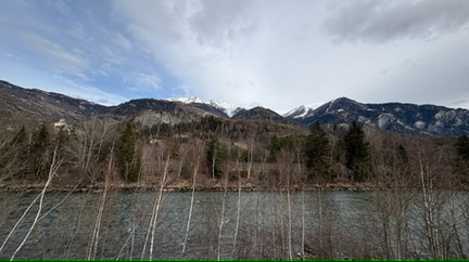 B967B793-DB36-4E6D-9B07-7365DF7577ED 4 5005 c